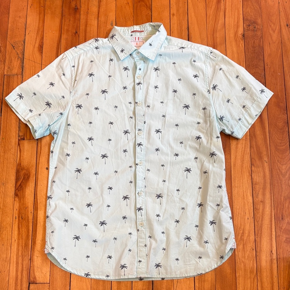 Denim & Flower Light Blue Short-Sleeve Palm Print - LARGE